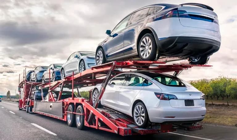 ¿Por qué es rentable comprar un coche usado en Estados Unidos?